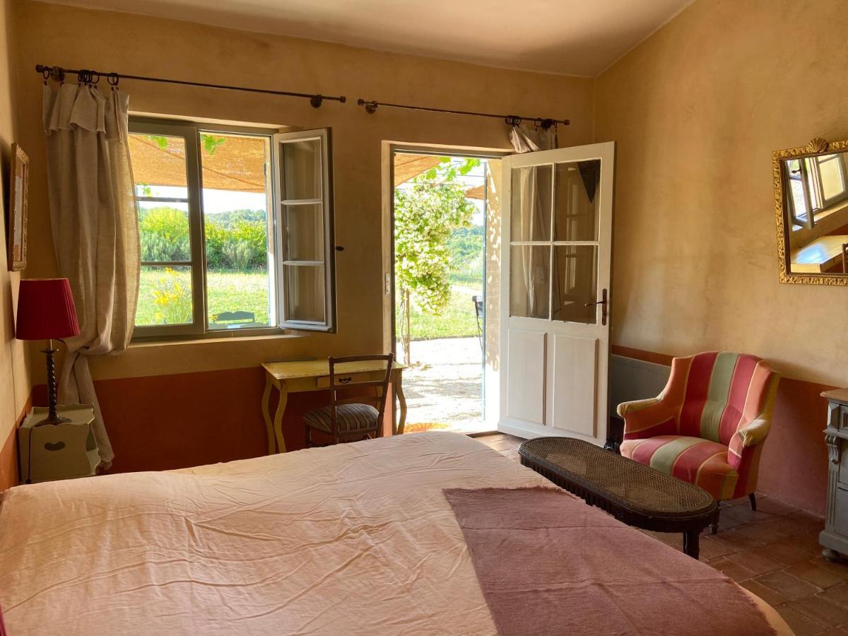 Le Clos d'Estellan - Piscine chauffée Bonnieux Exterior foto